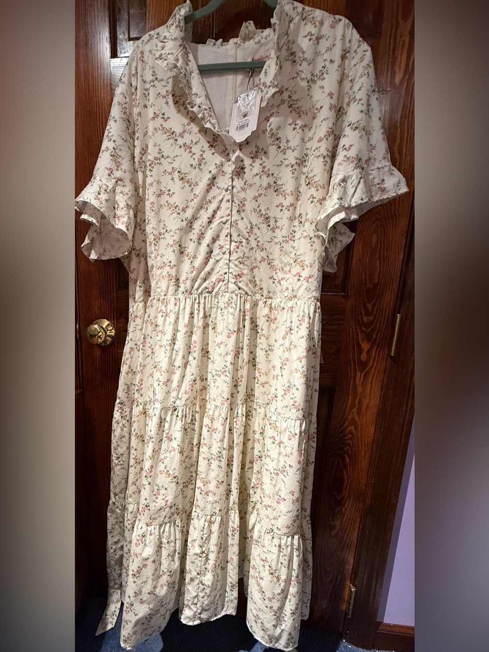 Ivy City Co Cream Floral Ruffle Midi Dress